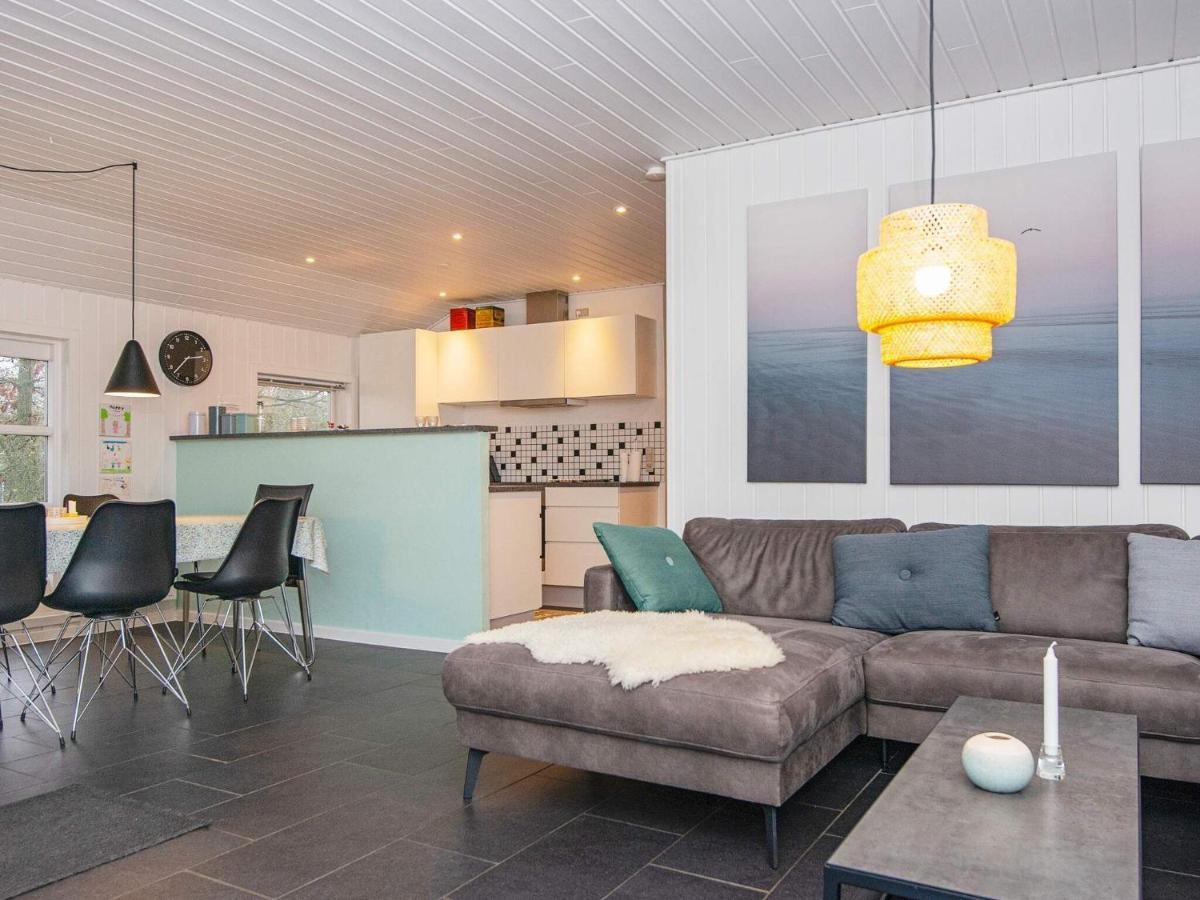 Holiday Home Lyngvej IV Fjerbaek Luaran gambar