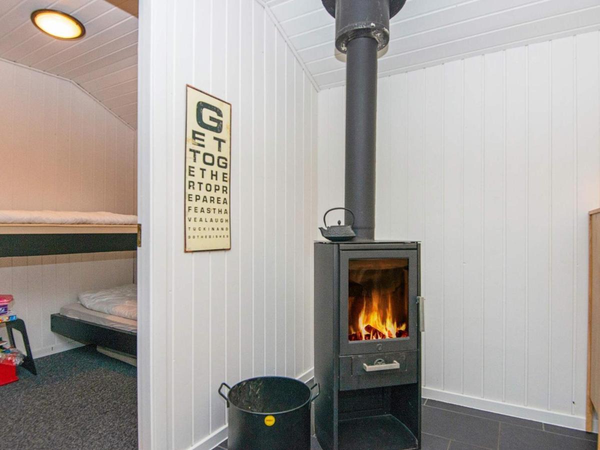 Holiday Home Lyngvej IV Fjerbaek Luaran gambar